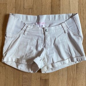 Maternity shorts Size 6